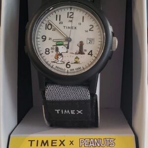 Timex Expedition® x Peanuts Beagle Scout Fast Wrap Strap Watch TW4B29100
